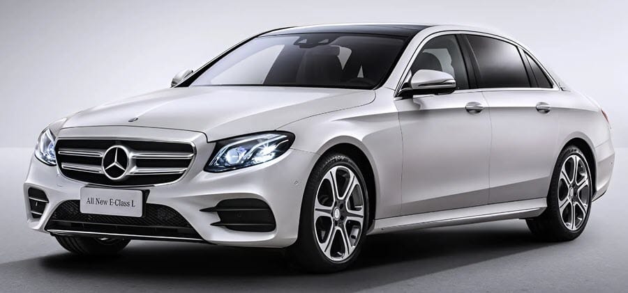 أنواع سيارات المرسيدس وفئاتها بالصور 4 E Class Sedan