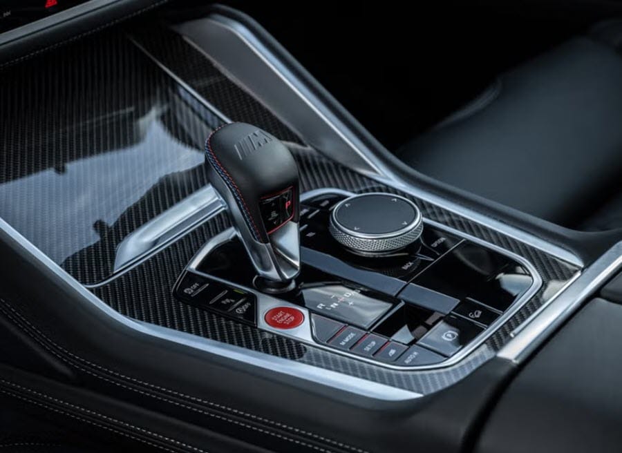 مواصفات بي ام دبليو X6 2025 4 ناقل الحركة أوتوماتيكي Steptronic من 8 سرعات